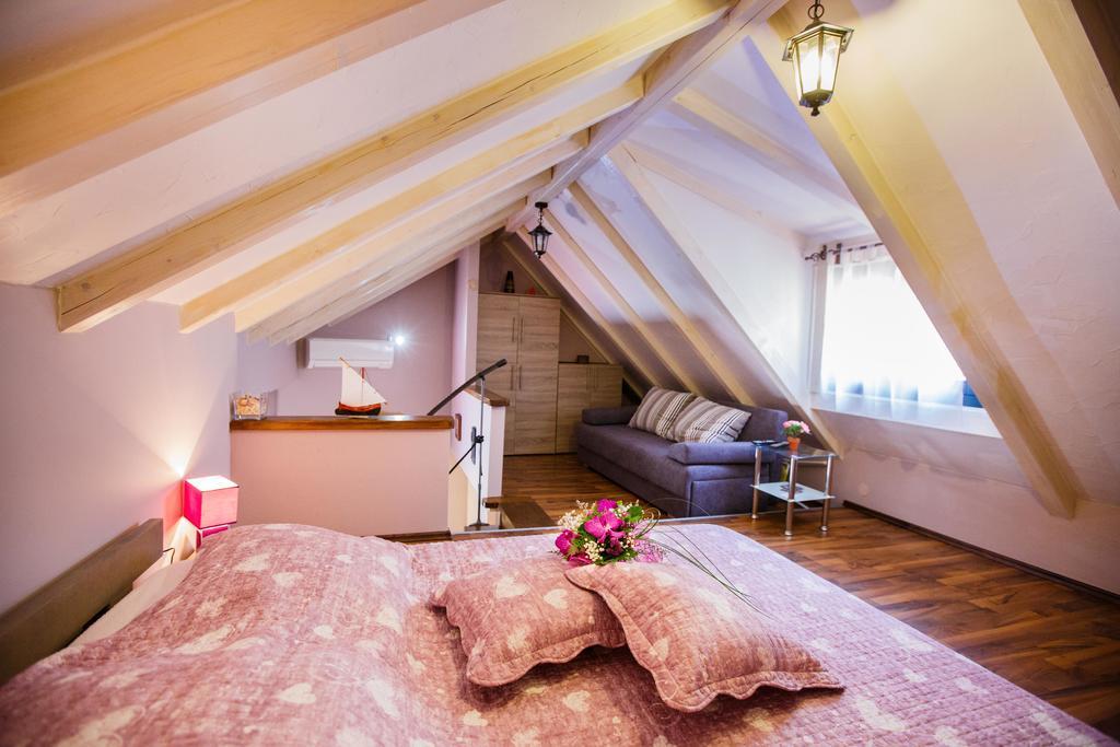 Studio Apartments Bonaca Split Ngoại thất bức ảnh