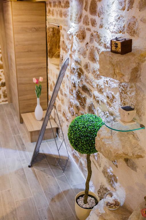 Studio Apartments Bonaca Split Ngoại thất bức ảnh